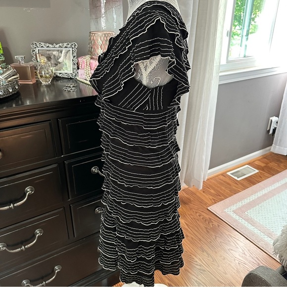 Max Studio Black White Ruffle Mini Dress Small Indie Sleaze Monochrome - Picture 5 of 16